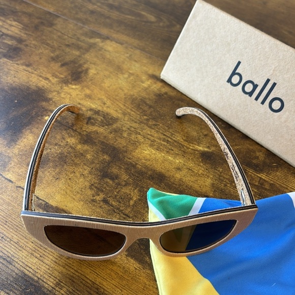 Ballo Rae Sunglasses NWT cork hemp cosmo - Picture 8 of 9